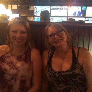 Meet your Posher, Lynn